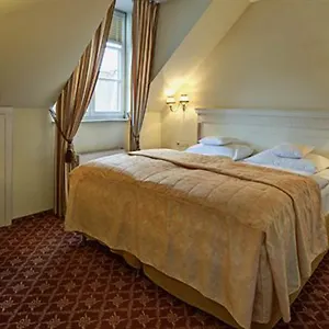 Augusta Am Kurfuerstendamm Hotell Berlin