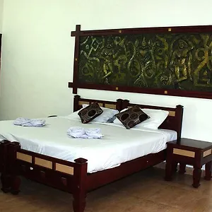 Wayanad Gate Resort Mananthavady